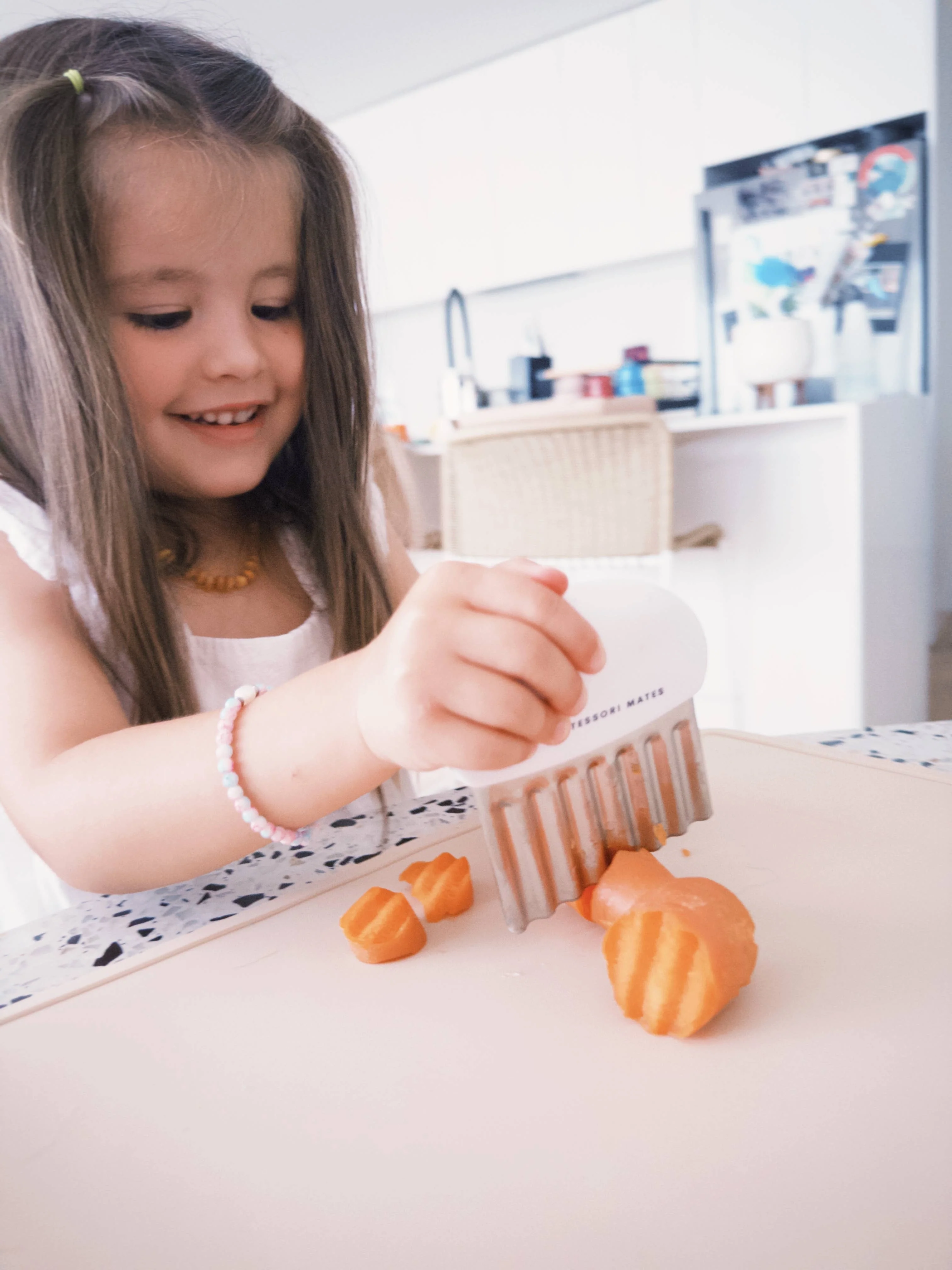 Kids Wavy Chopper - Crinkle Cutter - Image 2