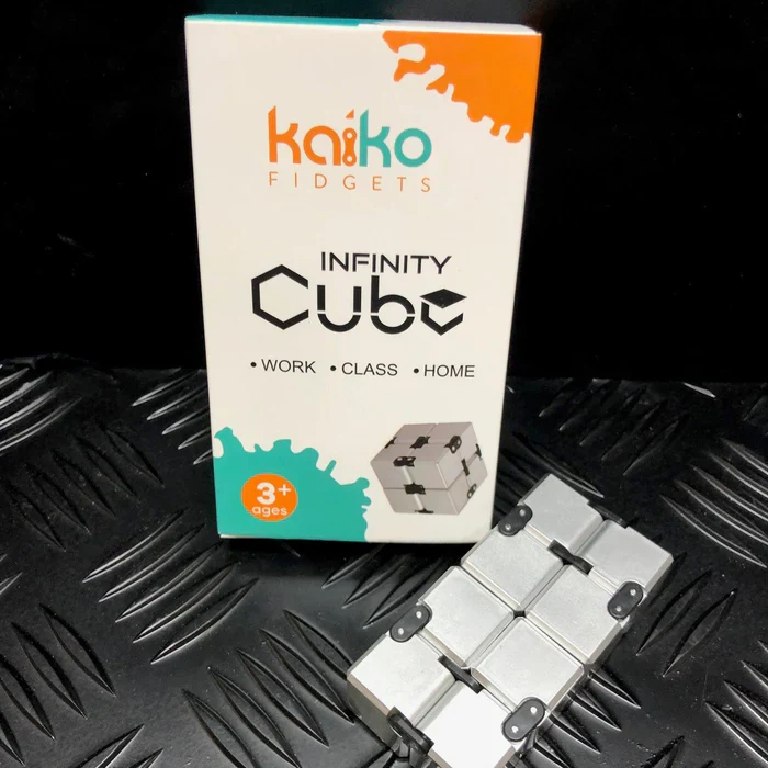 SILVER Infinity Cube Fidget - Image 2